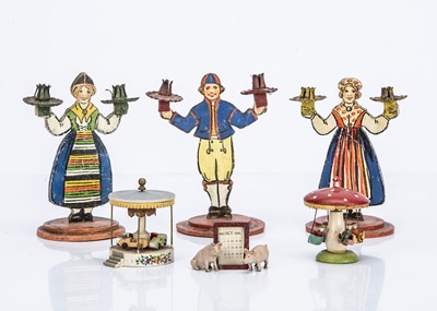 Lot 528 - Wooden toys