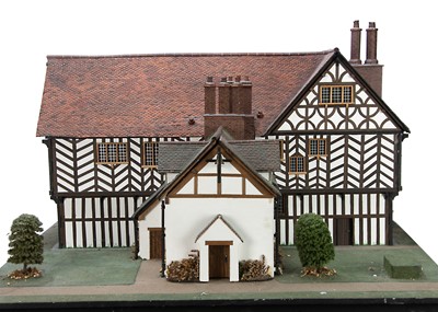 Lot 634 - A very detailed model miniaturist small scale Tudor dolls’ house