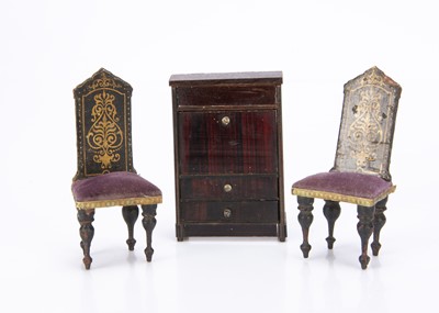 Lot 637 - German 19th century dolls’ house furniture