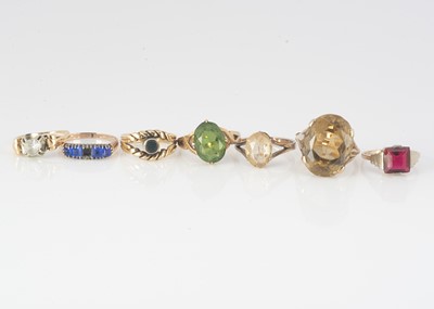 Lot 289 - A Victorian 18ct gold bloodstone signet ring