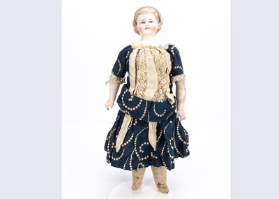 Lot 940 - A Simon & Halbig bisque shoulder head doll