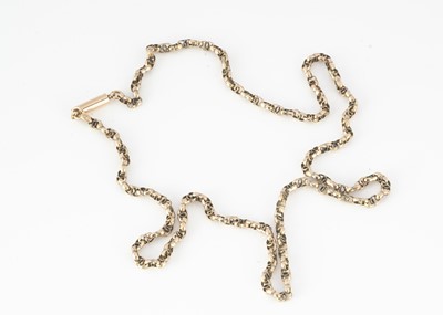 Lot 303 - A 9ct gold fancy link gold chain
