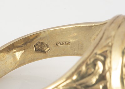 Lot 311 - A 9ct gold oval signet ring