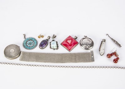 Lot 323 - A silver cuff bracelet