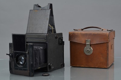 Lot 42 - A Kershaw Patent Reflex 3¼ x 4¼'' Camera