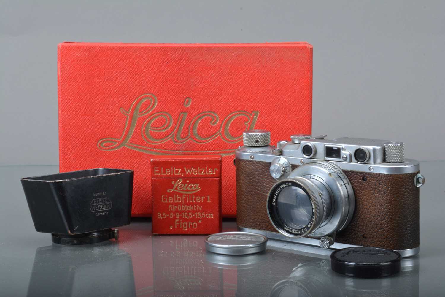 Lot 71 - A Leitz Wetzlar Leica IIIA Rangefinder Camera