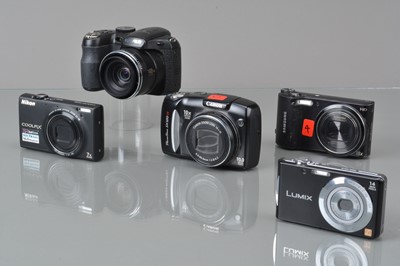 Lot 97 - A Group of Digital Cameras