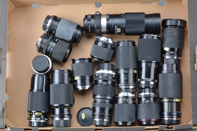 Lot 118 - A Tray of Olympus OM Mount Zoom Lenses