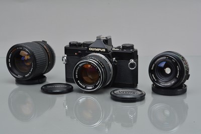 Lot 159 - An Olympus OM-1 SLR Camera