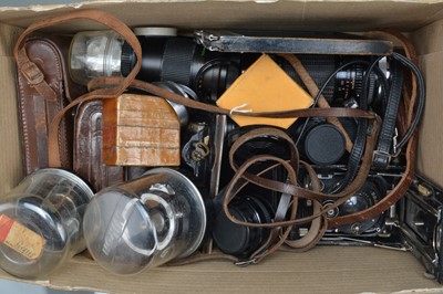 Lot 167 - Lenses and Camera Related Accessories