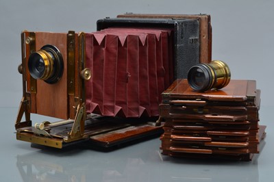 Lot 170 - A Half Plate Folding Bed Camera