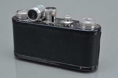 Lot 180 - A Corfield Periflex I Camera