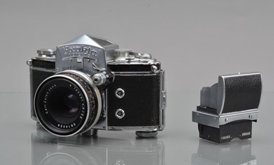 Lot 184 - An Ihagee Exakta Varex Iia SLR Camera