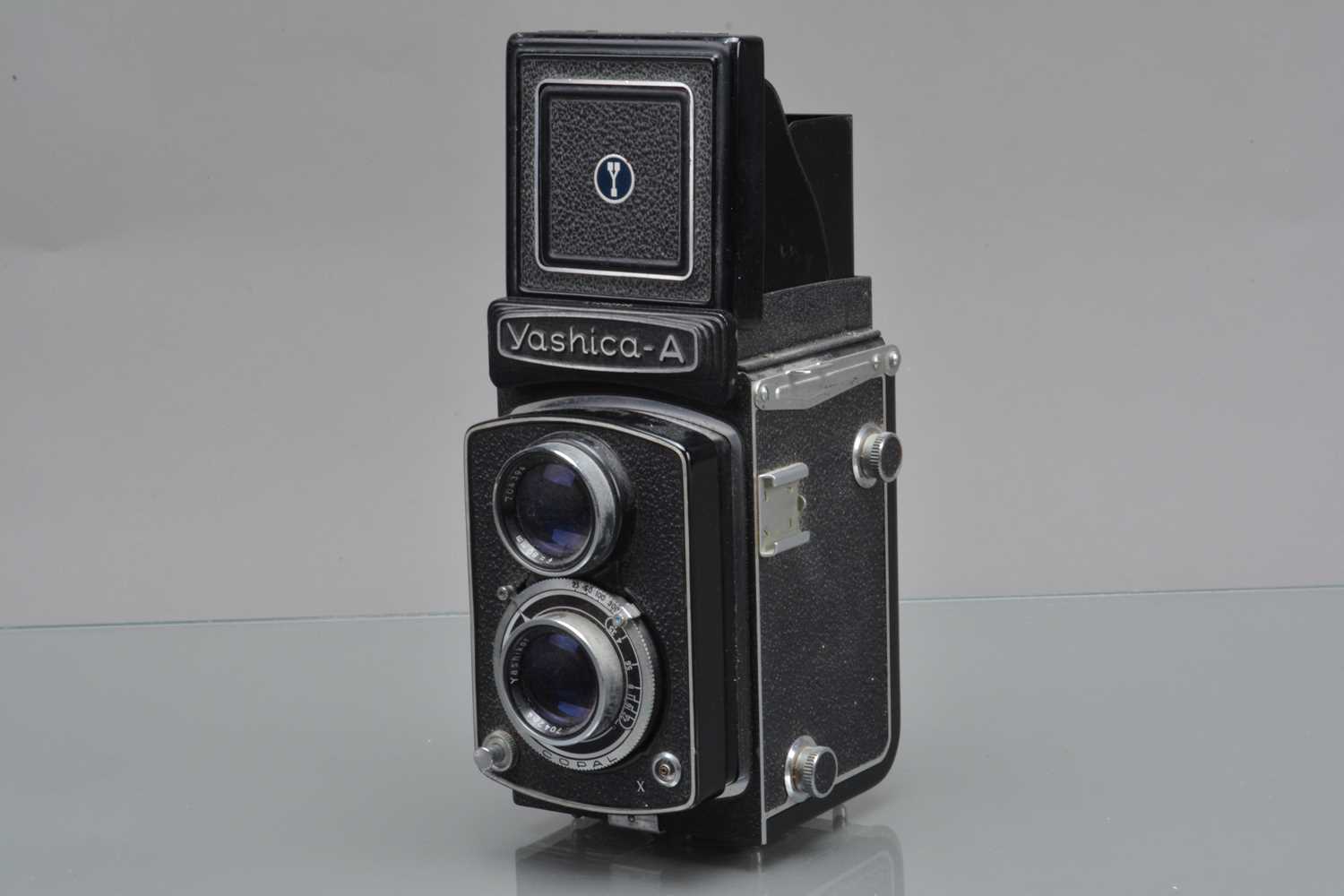Lot 193 - A Yashica A TLR Camera