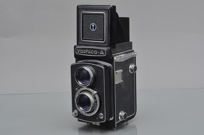 Lot 193 - A Yashica A TLR Camera