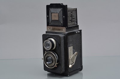 Lot 206 - A Zeiss Ikon Ikoflex II TLR Camera