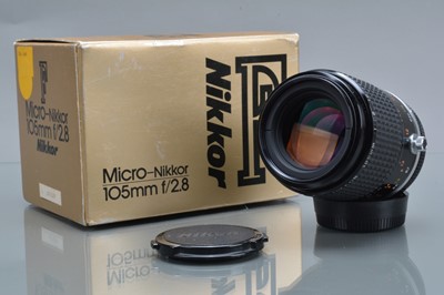 Lot 228 - A Nikon Micro-Nikkor 105mm f/2.8 Ai-S Lens