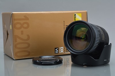 Lot 233 - A Nikon DX AF-S Nikkor 18-200mm f/3.5-5.6G II ED VR Lens