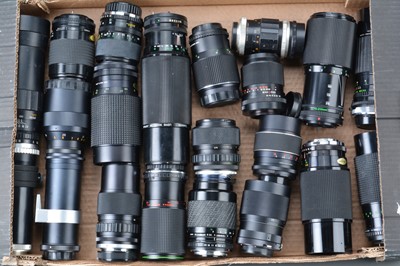 Lot 278 - A Tray of Zoom Lenses