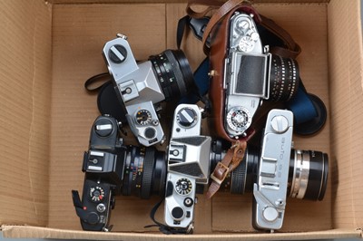 Lot 292 - A Group of SLR Cameras