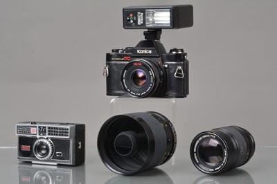 Lot 309 - A Konica TC  Autoflex Camera