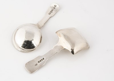Lot 422 - Two Georgian period silver tea caddy spoons