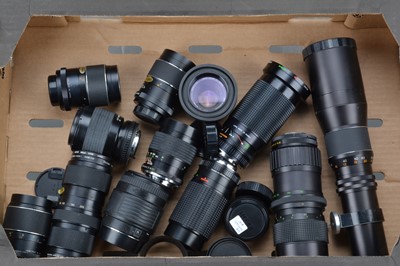 Lot 399 - A Tray of Various Lenses