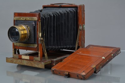 Lot 403 - A Thorton Pickard Imperial Triple Extension Mahogany & Brass Half Plate Camera Body