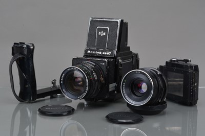 Lot 406 - A Mamiya RB67 Professional S Camera