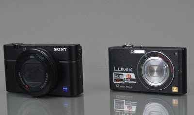 Lot 421 - Two Digital Cameras