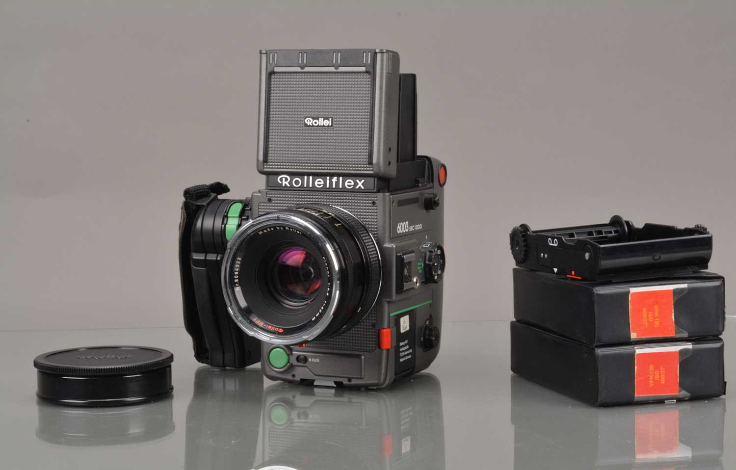 Lot 465 - A Rolleiflex 6003 SRC 1000 Medium Format Camera