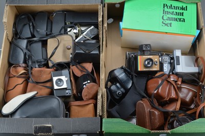 Lot 472 - Two Trays of Various Cameras