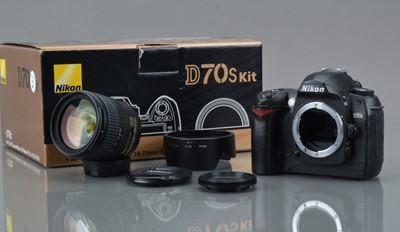 Lot 496 - A Nikon D70s DSLR Camera