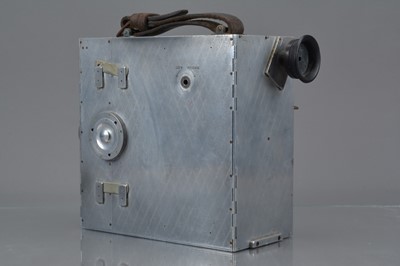 Lot 506 - A Newman & Sinclair Auto Kine 35mm Cine Camera Body