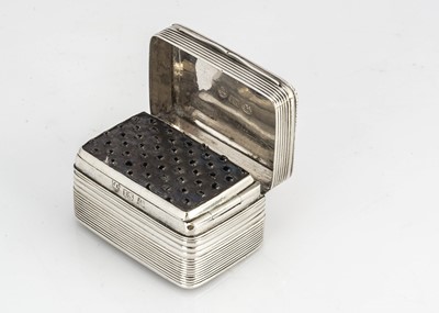 Lot 436 - A George III silver nutmeg grater by John Shaw