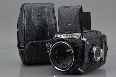 Lot 529 - A Zenza Bronica S2 Camera