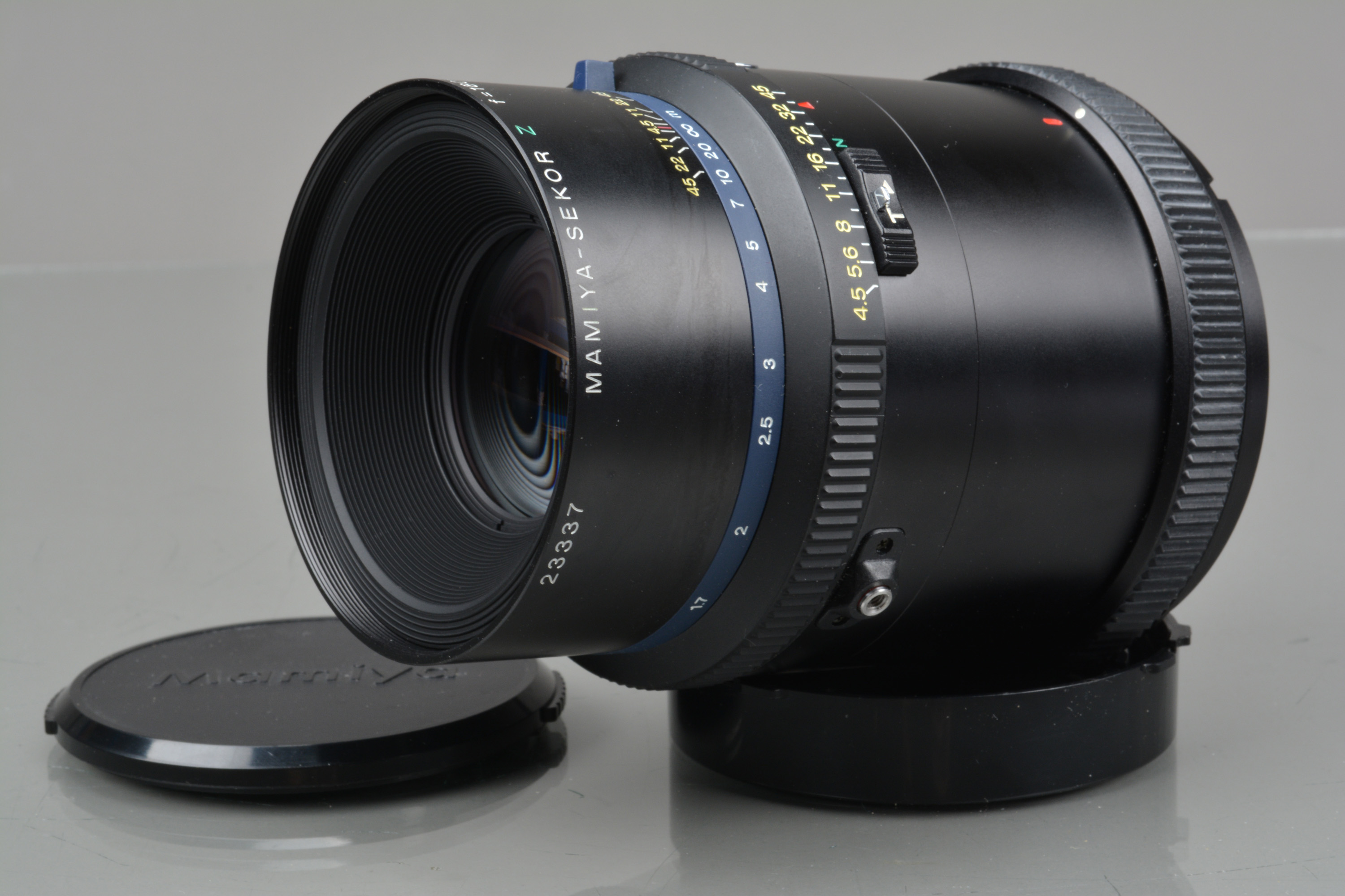 Lot 556 - A Mamiya Sekor Z 180mm f/4.5 W-N Lens,