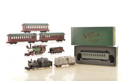 Lot 16 - Bachmann Spectrum On30 Gauge Steam American Outline Steam Locomotive and Wonderland Express (7)