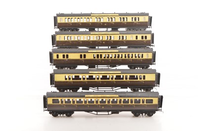 Lot 82 - Kit/Scratch built 0 Gauge Group of GWR Passenger coaches consisting of