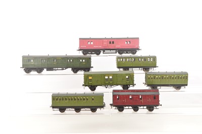 Lot 91 - Kitbuilt 0 Gauge plastic bodied 0 Gauge group of SR Passenger and other coaches consisting of