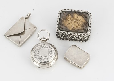 Lot 450 - Four Victorian and later small silver collectable items