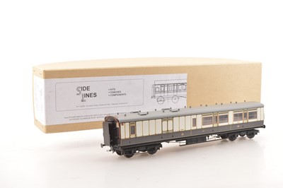 Lot 123 - Side Lines Kit Built Finescale 0 Gauge LNWR Cove roof brown & white lined All 3rd side Corridor Brake end Passenger coach