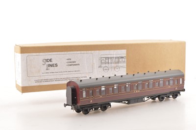 Lot 135 - Side Lines Kit Built Finescale 0 Gauge Period 1 LMS lined livery Open 3rd Corridor brake end coach