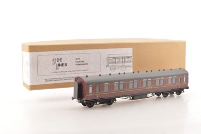 Lot 139 - Side Lines Kit Built Finescale 0 Gauge Period 1 LMS lined livery All 1st Side Corridor coach