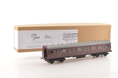 Lot 145 - Side Lines Kit Built Finescale 0 Gauge Elliptical roof LMS (Ex LNWR) lined 1st/ 3rd side Corridor  coach