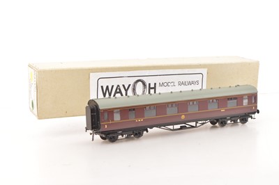 Lot 173 - Way0H Model Railways Kit/scratch Professionally Built Finescale 0 Gauge Stanier LMS Maroon side Corridor All 1St coach