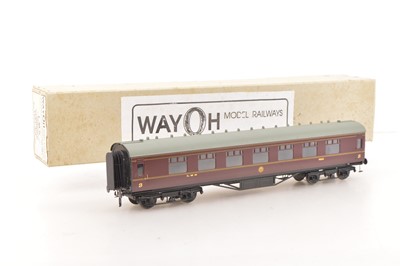 Lot 174 - Way0H Model Railways Kit/scratch Professionally Built Finescale 0 Gauge Stanier LMS Maroon side Corridor All 3rd coach