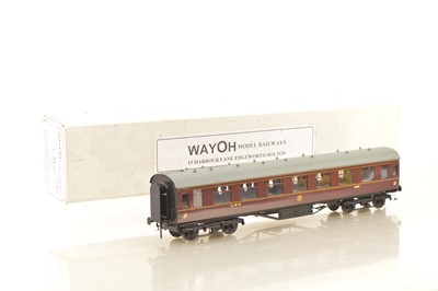 Lot 202 - Way0h Models Kitbuilt Finescale 0 Gauge LMS Stanier Period 3 Centre Corridor All 3rd Coach