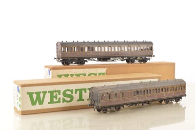 Lot 224 - Westdale Finescale 0 Gauge pair of Kitbuilt LMS Stanier Suburban Passenger Coaches