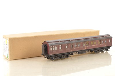 Lot 227 - Oldbury Models Finescale 0 Gauge Kitbuilt LMS ex Midland Railway 12-wheel 60ft Clerestory roof All 1st Dining car